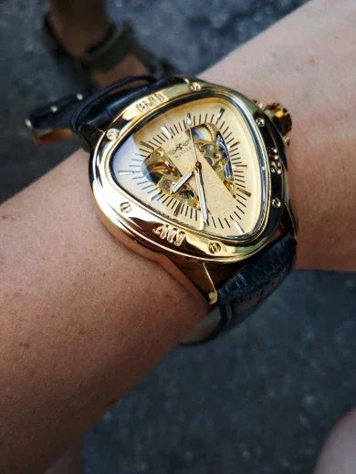 Top Brand Luxury Steampunk Fashion Triangle Golden Skeleton Movement Mysterious Automatic Mechanical Wrist Watches