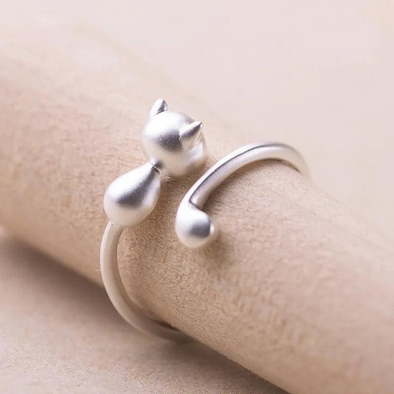 New Cute Lifelike Cat Opening Rings For Women and Girls - Trendy Silver Color Adjustable Jewellery Rings - The Jewellery Supermarket