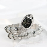 Classic Creative Design Snake Shape Watch for Women. Gold Bracelet Bling bling Diamonds Quartz Ladies Watches
