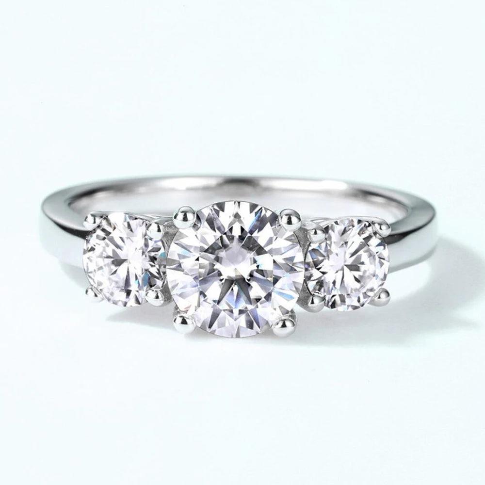 Luxury 3 Stone Round Cut D Colour 4CT Moissanite Diamonds Rings Sterling Silver 18KGP Engagement Wedding Jewellery