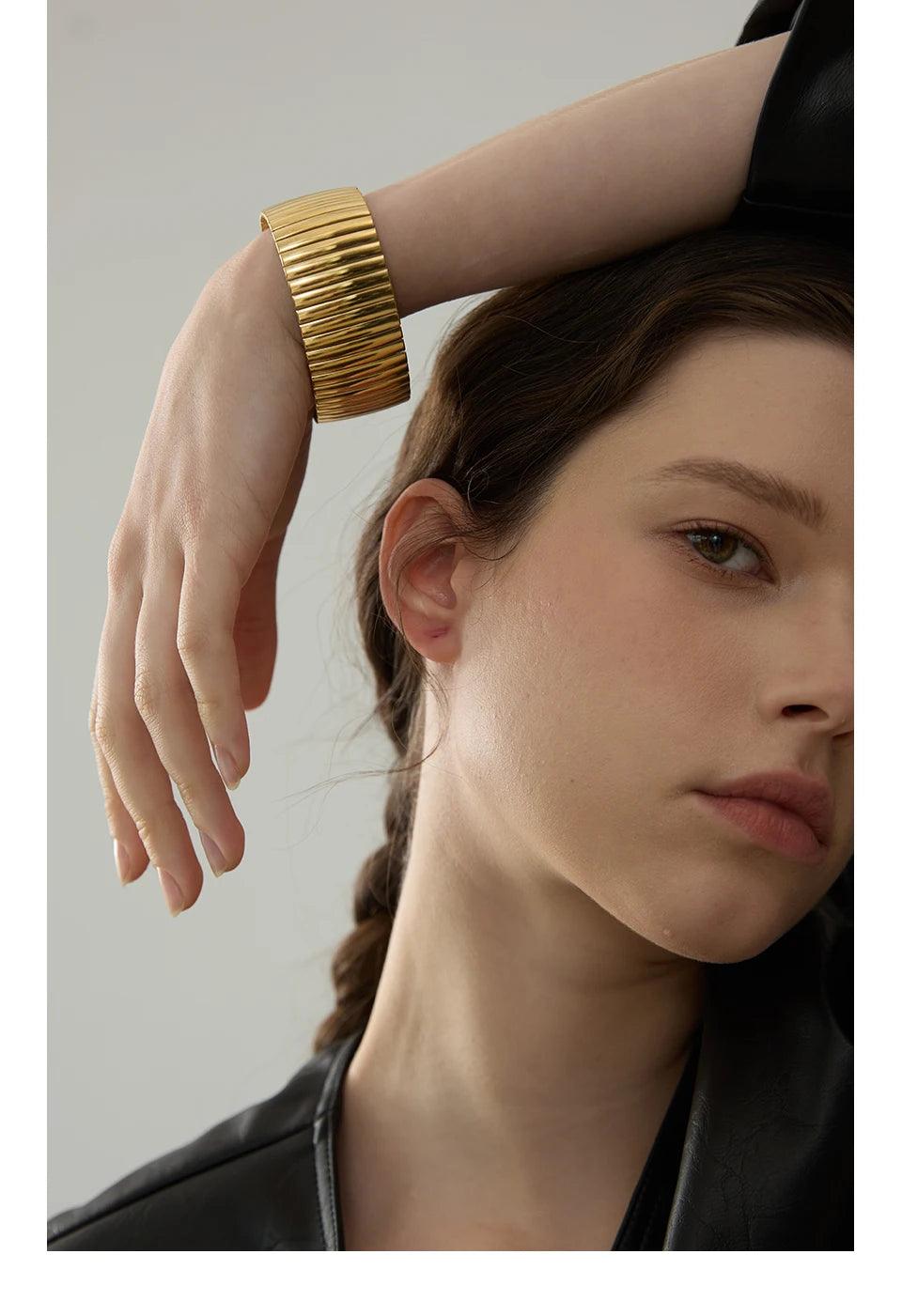 New Elastic Stainless Steel Metal Wide Big Statement Bracelet Bangle - 18K Gold Plated Hyperbole Unisex Jewellery - The Jewellery Supermarket