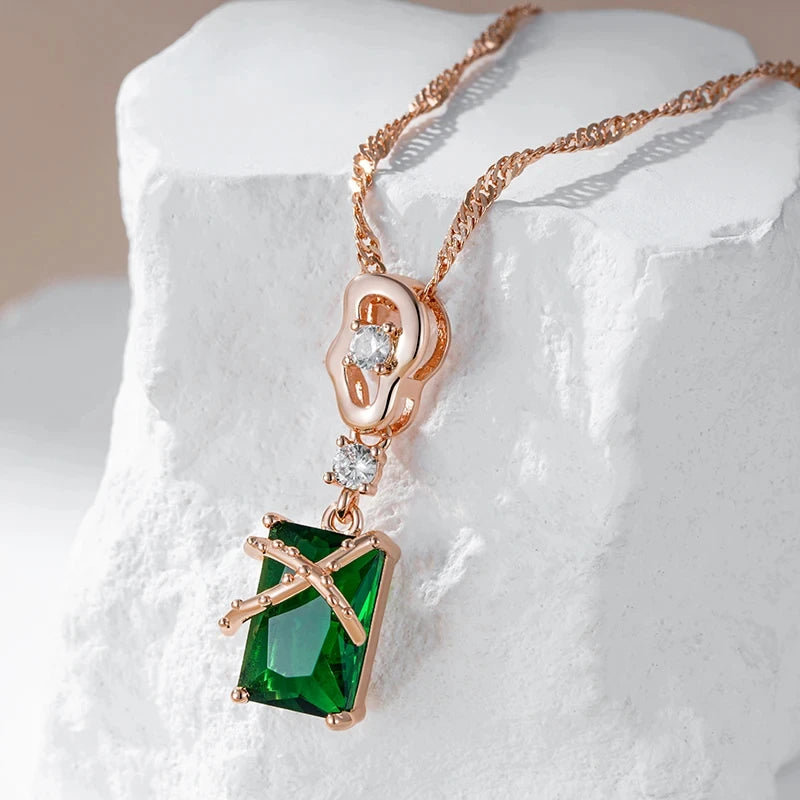 Marvelous Unique 14K Rolled Rose Gold Green AAA Zircon Crystals Necklace For Women - Fashion Jewellery
