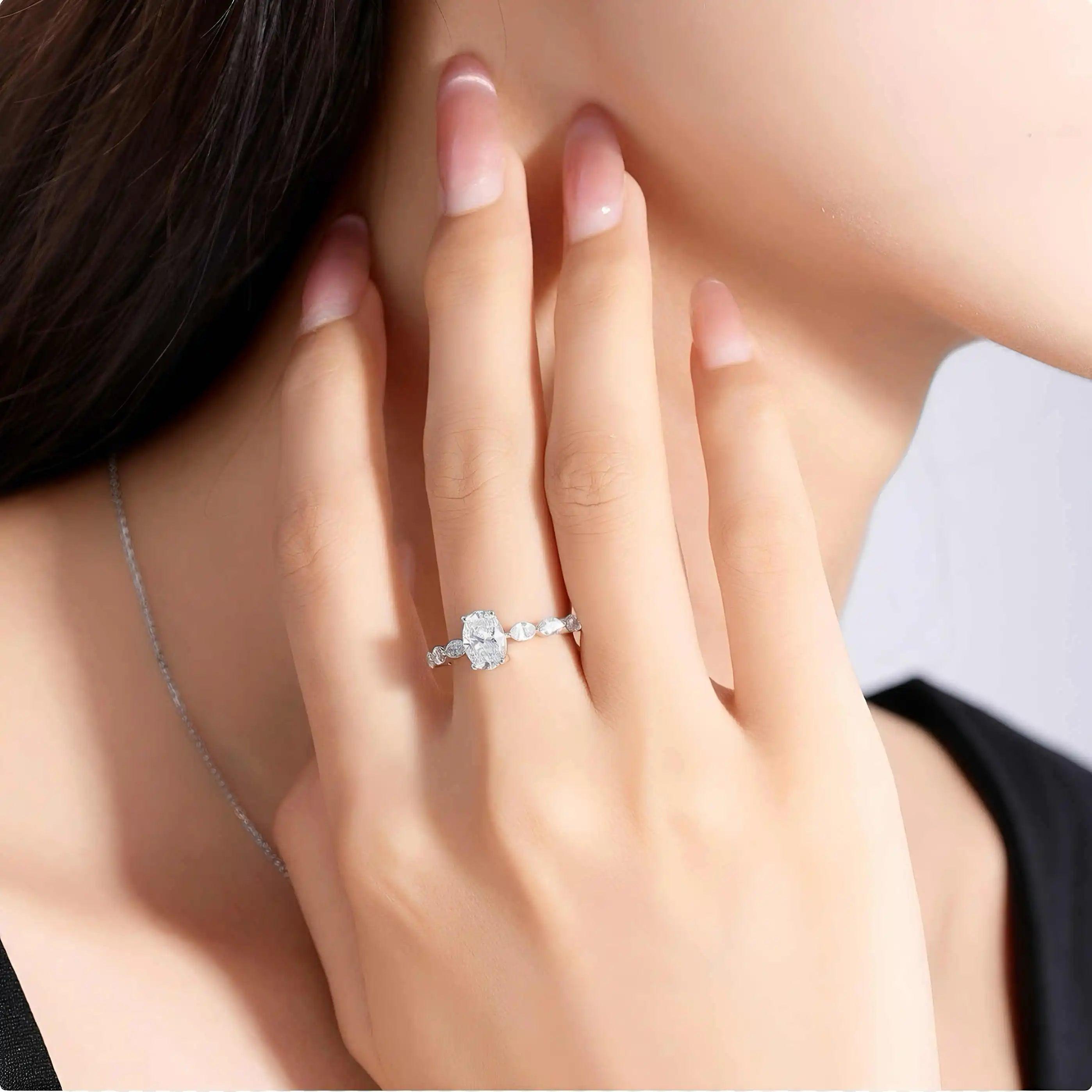 D Colour VVS1 1/2CT Oval Cut Moissanite Diamonds Rings Silver 18K Gold Plated Wedding Engagement Jewellery with GRA