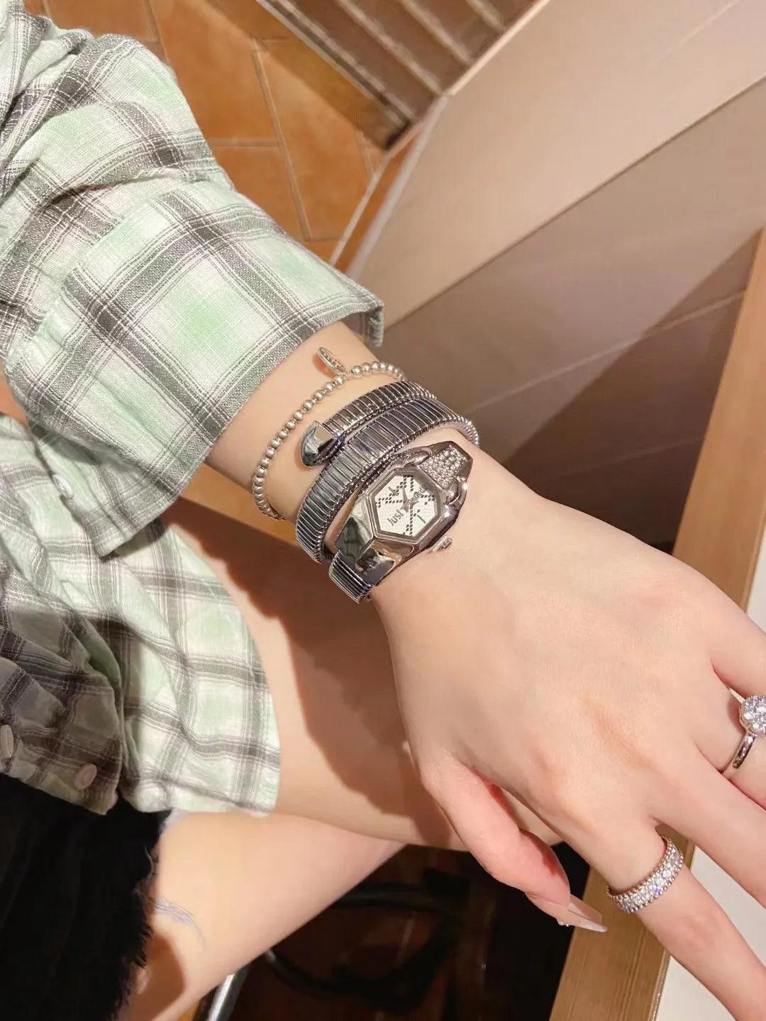 Cavalli Brand Fashion Snake Head Casual High-end Steel Quartz Zircon Diamonds Snake Shape Ladies Watches