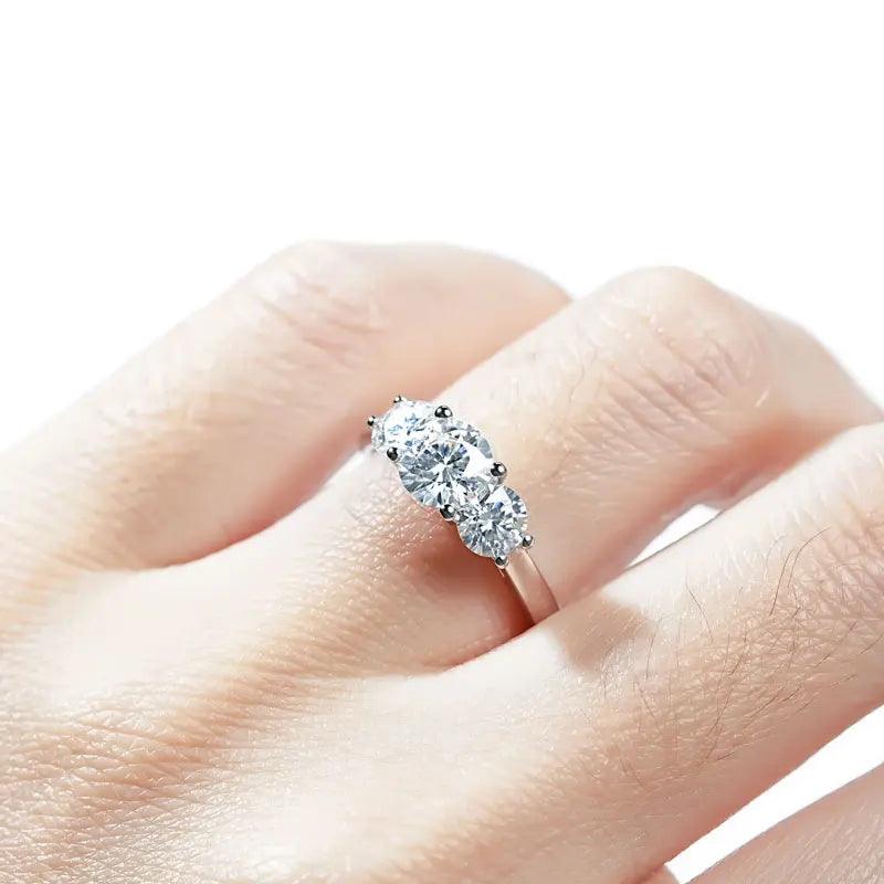 Amazing Round Cut Three Stone D Colour VVS1 Moissanite Engagement Wedding Rings - Sterling Silver Fine Jewellery