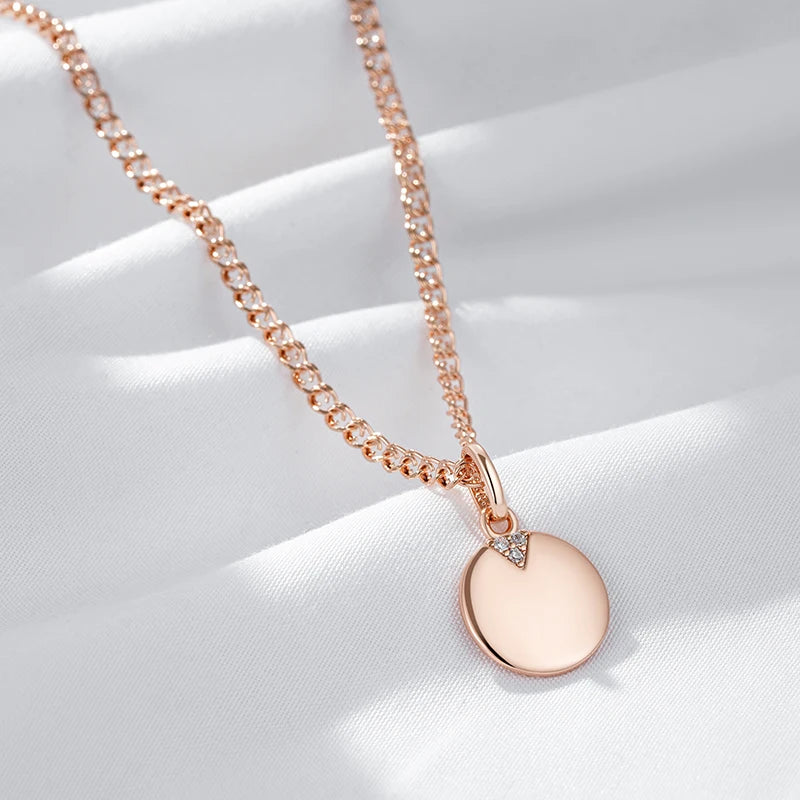 Charming Rolled Rose Gold of 14-Karat Purity AAA Zircon Diamonds Round Coin Necklace - Glossy Fine Jewellery