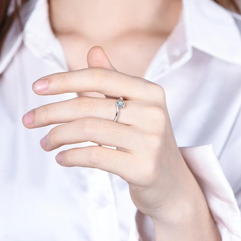 5.0mm Round Cut Solitaire Moissanite Diamond Antique Style Sterling Silver Engagement Wedding Fine Jewellery Rings