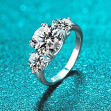 Outstanding 4ct 3 Stone Moissanite Diamonds Rings for Women 18KGP Wedding Engagement S925 Silver Bridal Jewellery