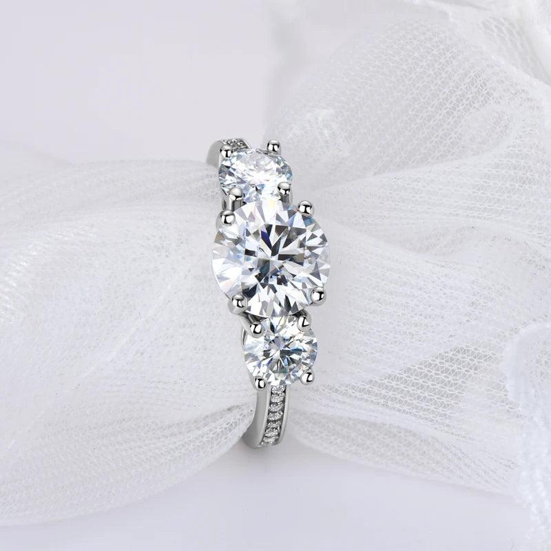 Luxury Three Stone 925 Sterling Silver D3.0CT D Colour Moissanite Rings Engagement Wedding GRA Certified Jewellery