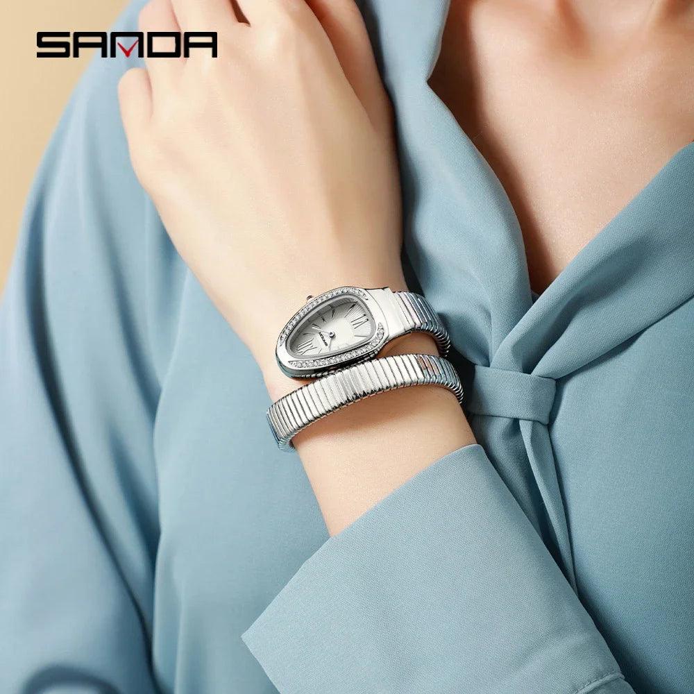 New Arrival High-End Snake Shaped Zircon Diamonds Inlaid Women's Retro Lightweight Luxury Quartz Watches