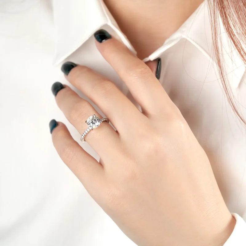 Amazing 925 Sterling Silver GRA Certified VVS1 D Color Moissanite Solitaire Wedding Engagement Fine Rings for Women