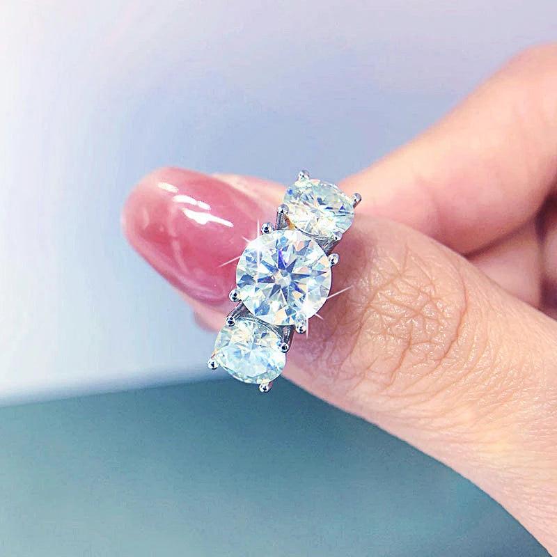 Real Round 3 Stone D Colour 2-4ctw Moissanite Diamonds Rings Wedding Engagement Promise Silver Certified Jewellery