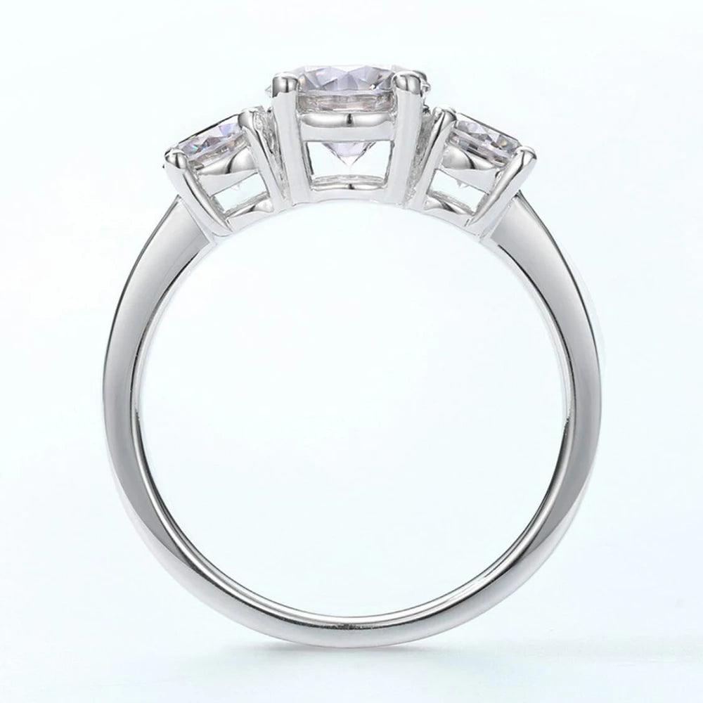 Luxury 3 Stone Round Cut D Colour 4CT Moissanite Diamonds Rings Sterling Silver 18KGP Engagement Wedding Jewellery