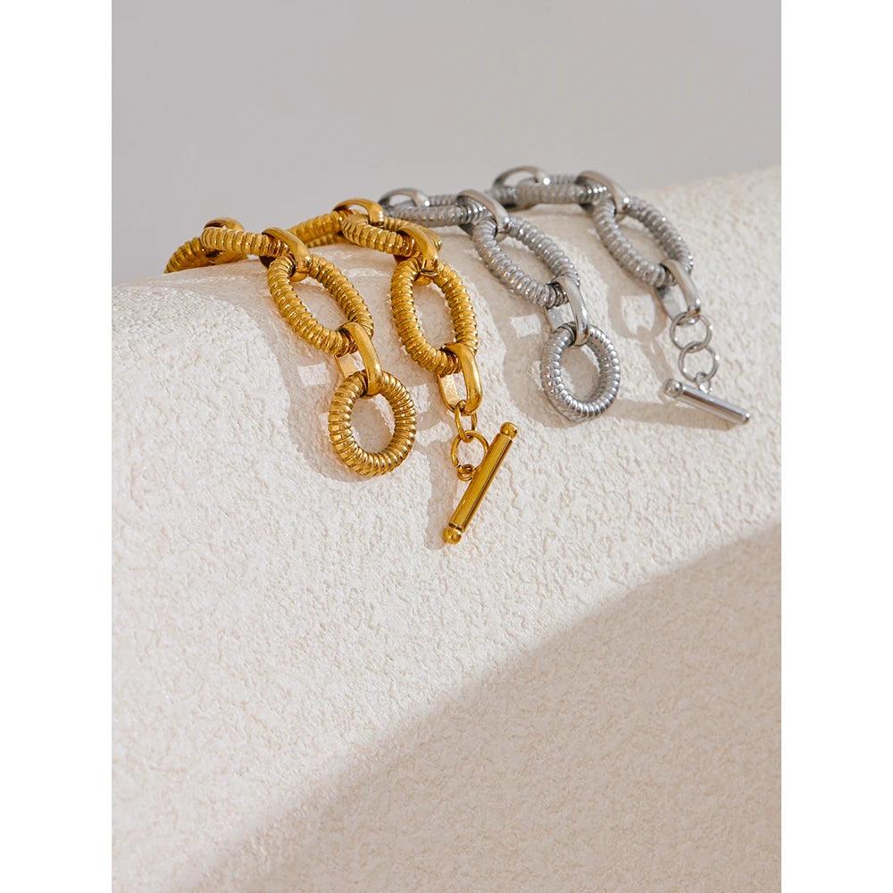 New Stainless Steel Metal Texture Oval Chain Bracelet Bangle - 18K PVD Plated Toggle-Clasps Statement Jewellery - The Jewellery Supermarket