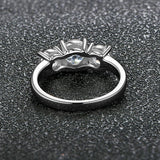 Luxury 3 Stone Round Cut D Colour 4CT Moissanite Diamonds Rings Sterling Silver 18KGP Engagement Wedding Jewellery