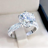 Classic 6 Claws Brilliant AAA+ Cubic Zirconia Diamonds Timeless Style Ring - The Jewellery Supermarket