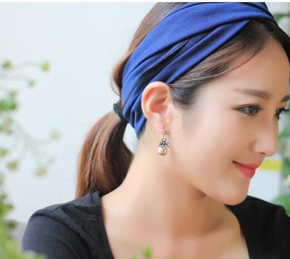 Exquisite Charming Fashion Imitation Pearl Earrings Inlaid Rhinestones - The Jewellery Supermarket