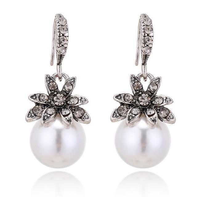 Exquisite Charming Fashion Imitation Pearl Earrings Inlaid Rhinestones - The Jewellery Supermarket
