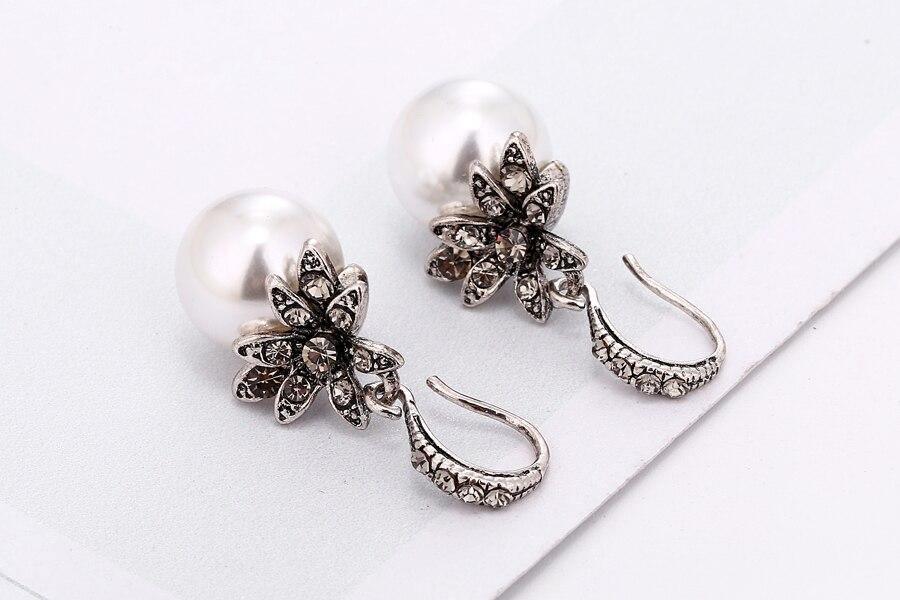 Exquisite Charming Fashion Imitation Pearl Earrings Inlaid Rhinestones - The Jewellery Supermarket