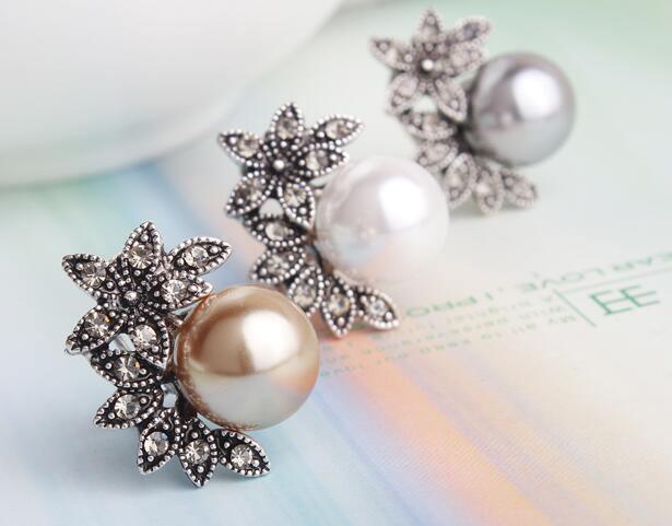 Exquisite Charming Fashion Imitation Pearl Earrings Inlaid Rhinestones - The Jewellery Supermarket