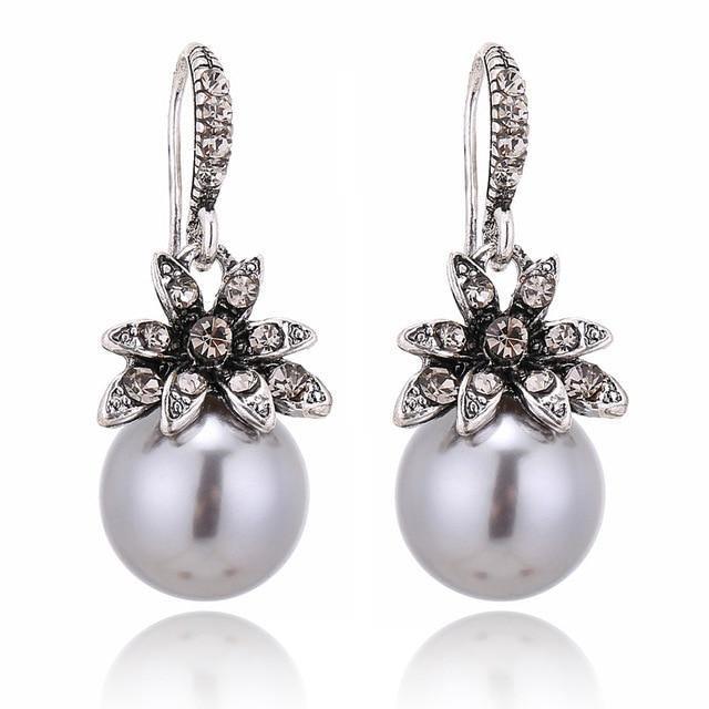 Exquisite Charming Fashion Imitation Pearl Earrings Inlaid Rhinestones - The Jewellery Supermarket