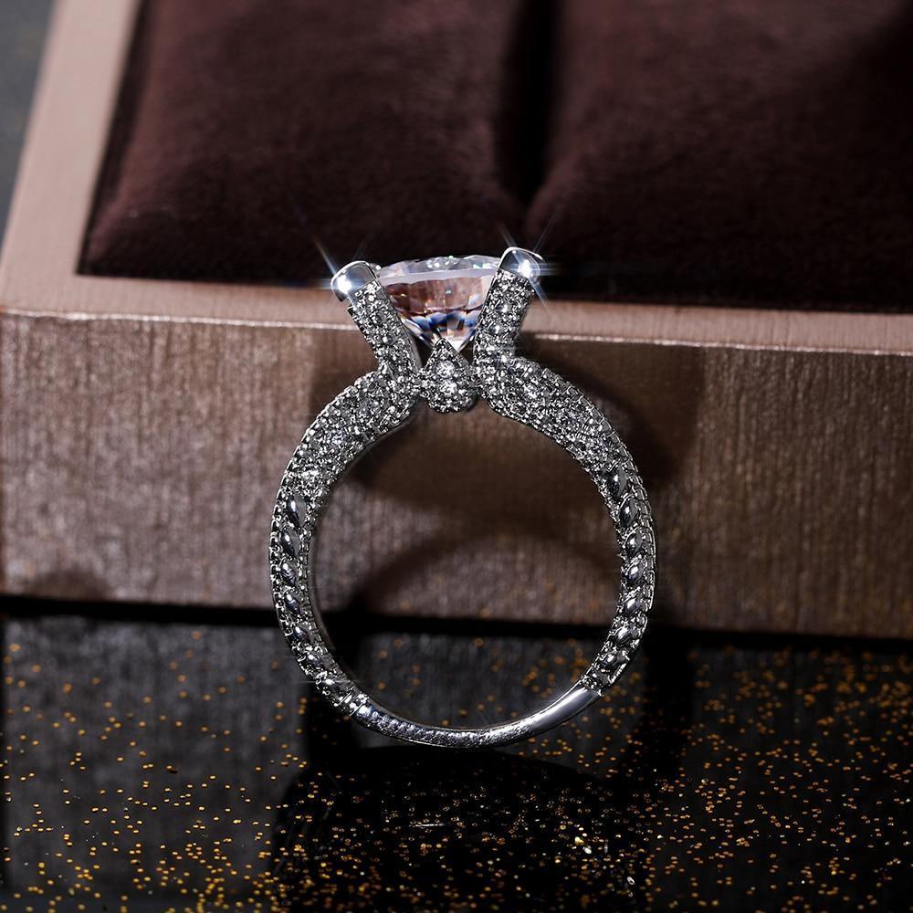 Gorgeous Big AAA+ Cubic Zirconia Diamonds Fine Wedding Anniversary Ring - The Jewellery Supermarket