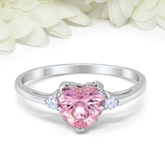 Mood Ring with Lovely Heart Design AAA Cubic Zirconia Crystals Prong Setting Silver Colour Ring - The Jewellery Supermarket