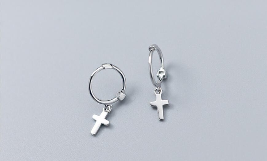 Charming Womens Fashion 100% Sterling Silver Christian Cross Small Drop Earrings - Popular Religious Gifts - The Jewellery Supermarket