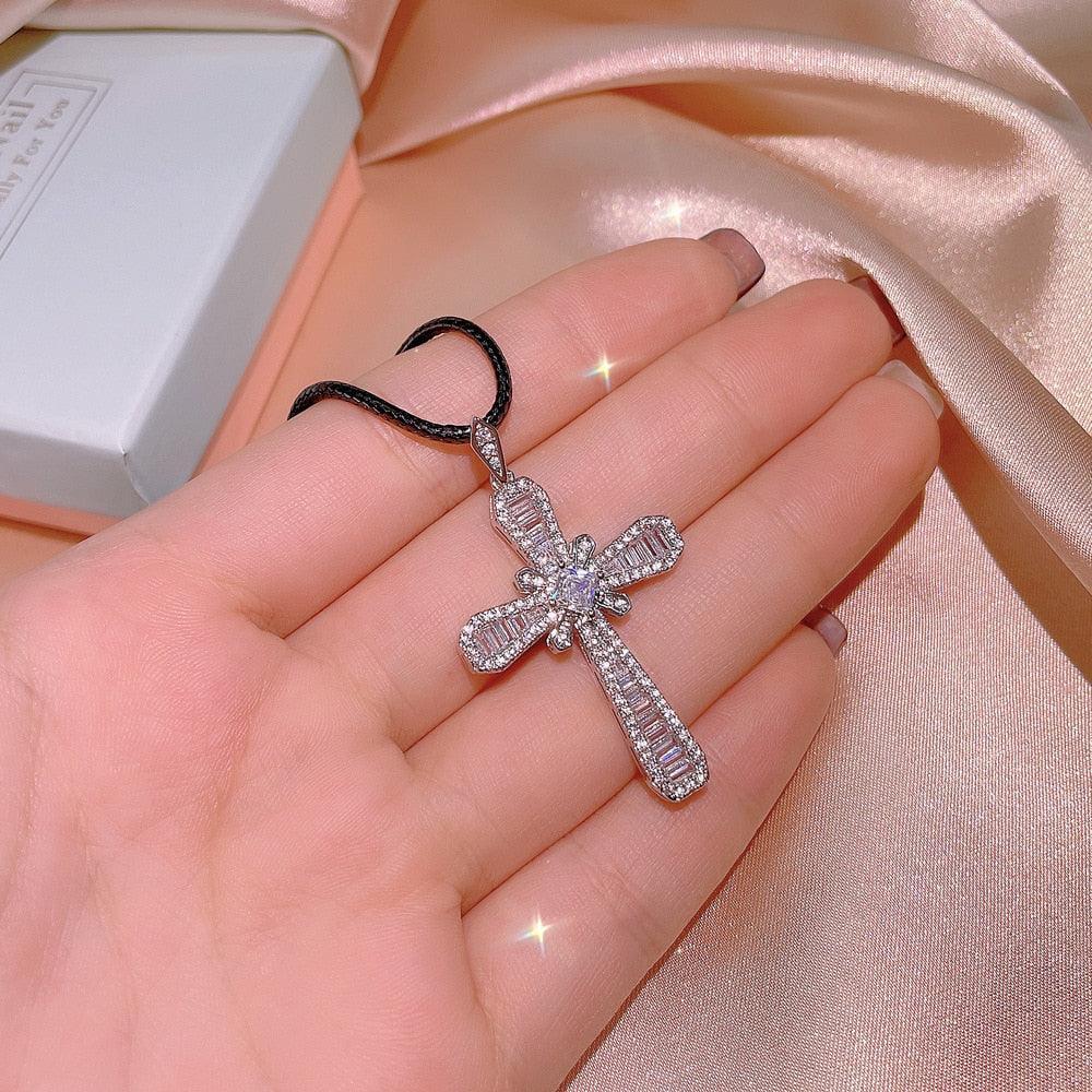 Exquisite White AAA Zircon Crystals Cross Pendant Necklace - Women's 925 Silver Geometric - Religious Jewellery - The Jewellery Supermarket