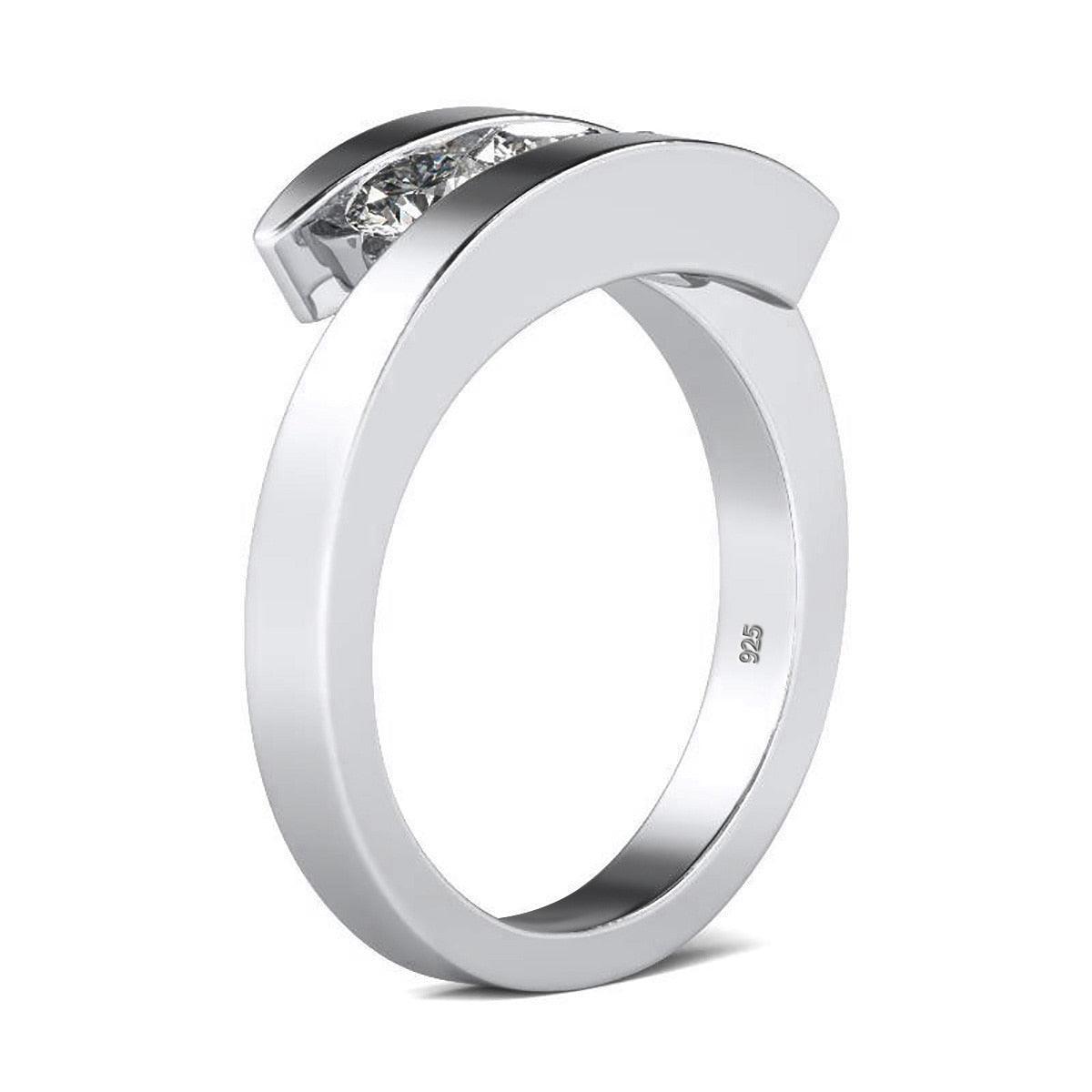 Amazing 3 Stones High Quality Moissanite Diamonds Ring - Luxury Engagement Rings - Fine Jewellery - The Jewellery Supermarket