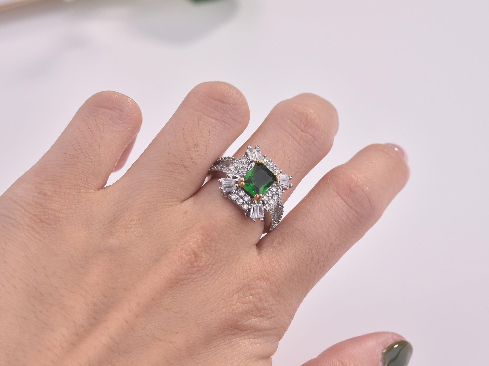 NEW - Luxury AAA+ Cubic Zirconia Green Color Princess Designer Ring - The Jewellery Supermarket