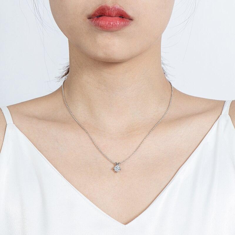 Fabulous 1 Carat D Color Princess/Cushion High Quality Moissanite Diamonds Pendant Necklace - Luxury Jewellery - The Jewellery Supermarket
