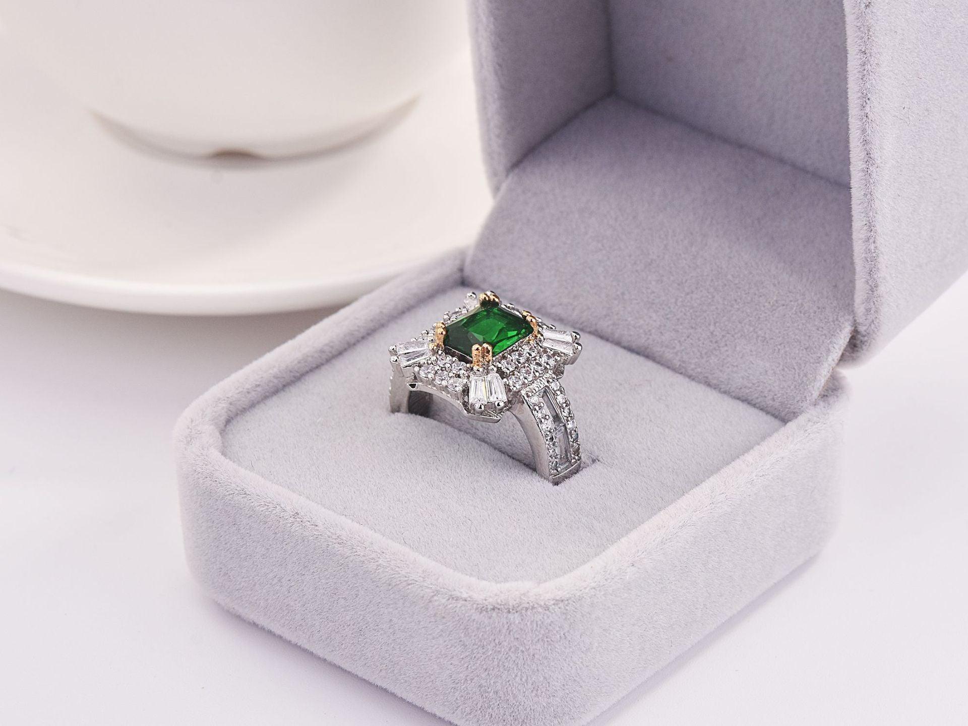 NEW - Luxury AAA+ Cubic Zirconia Green Color Princess Designer Ring - The Jewellery Supermarket