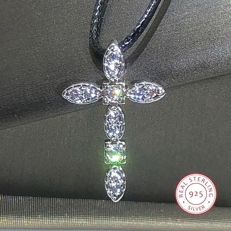 NEW - Exquisite Cross Silver Fashion Cross AAA+ Cubic Zirconia Diamonds Pendant Necklace - The Jewellery Supermarket