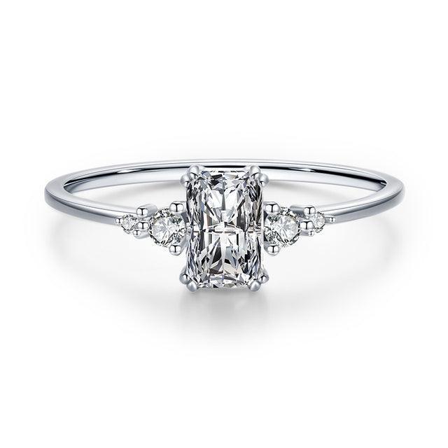 Splendid Rectangle Silver Clear AAA+ Cubic Zirconia Diamonds Ring - The Jewellery Supermarket