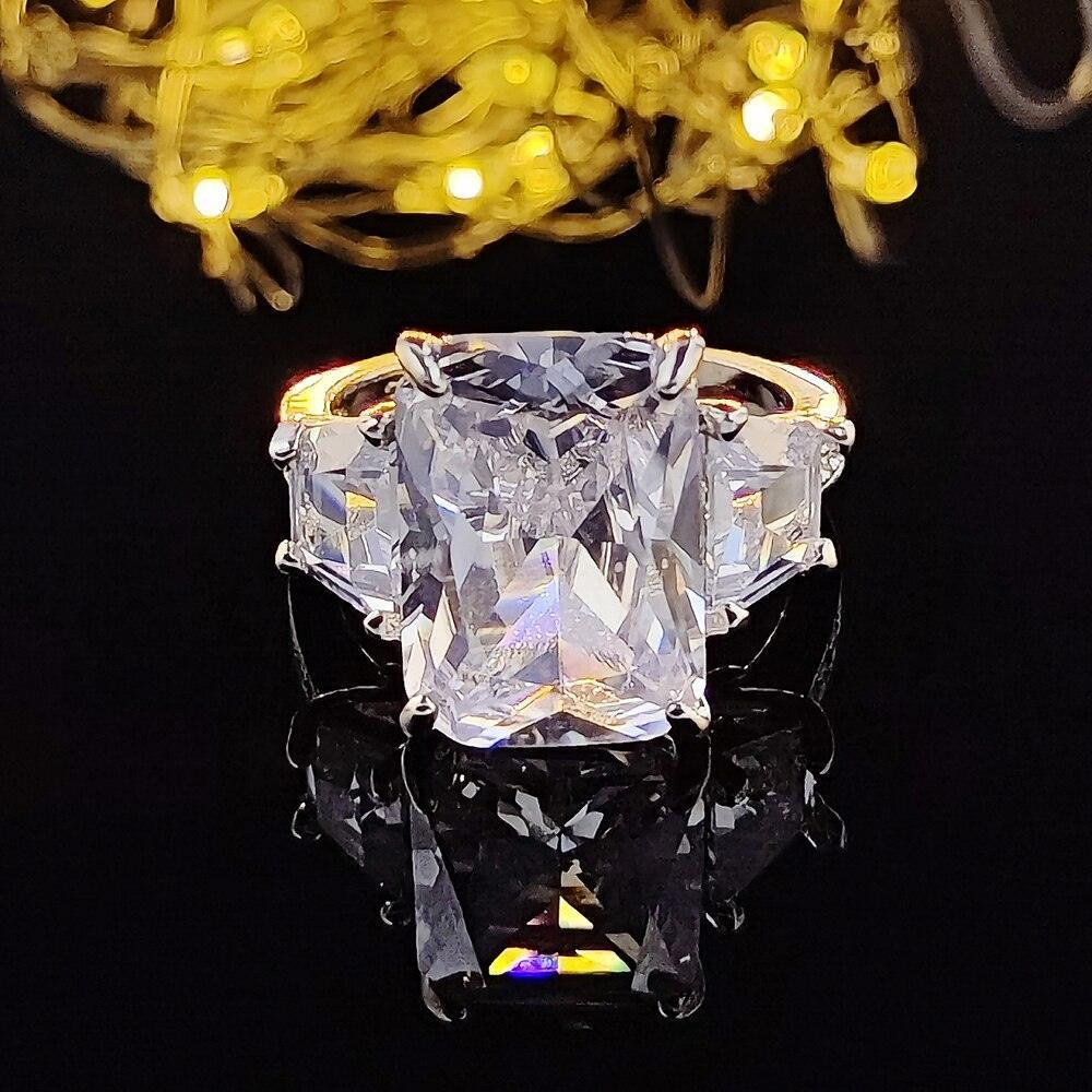 New Arrival Marvelous Luxury Rectangle Cut AAA+ Quality CZ Diamonds Engagement Ring - The Jewellery Supermarket