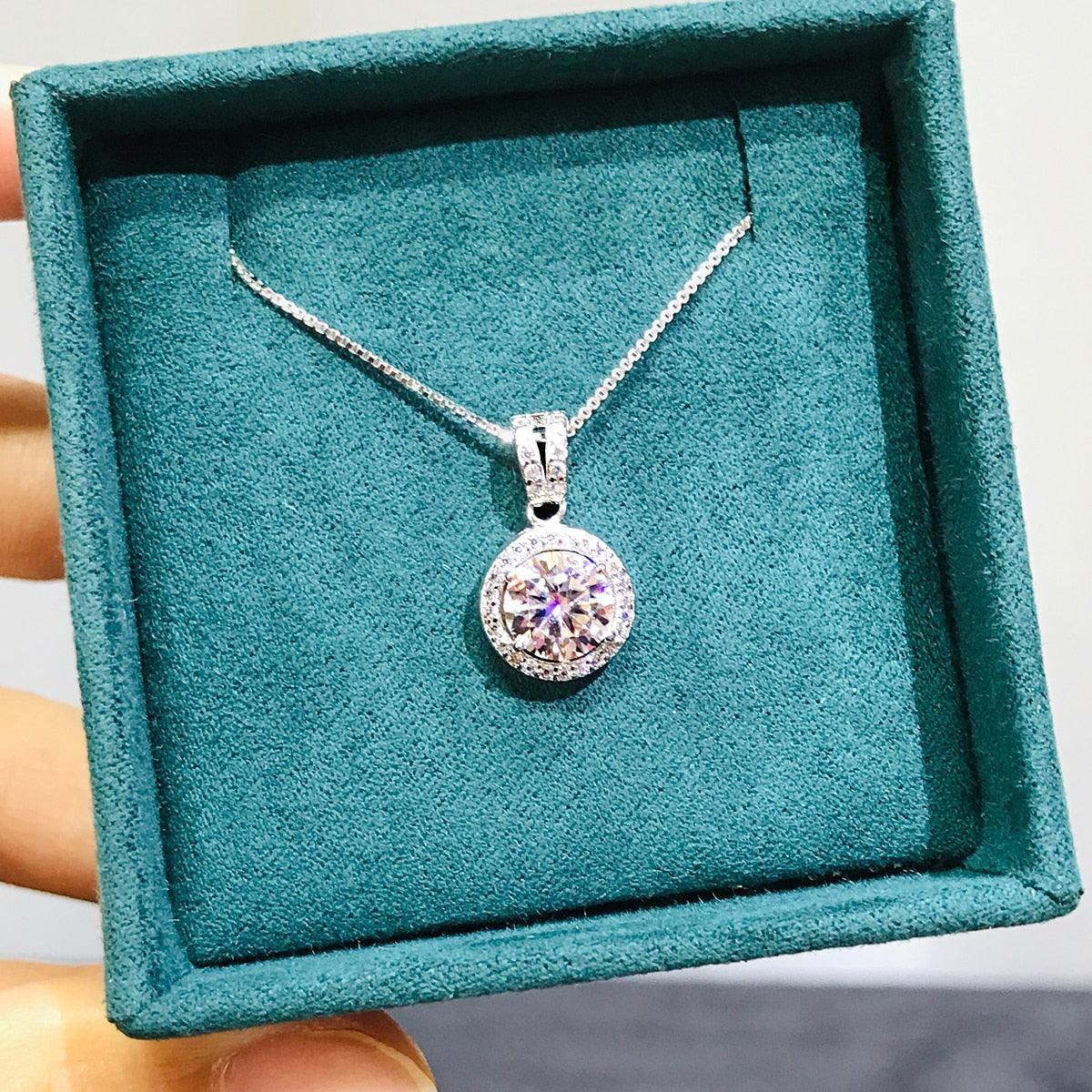 Exceptional 1 Carat VVS D Colour Round Cut High Quality Moissanite Diamonds Necklace Luxury Jewellery - The Jewellery Supermarket