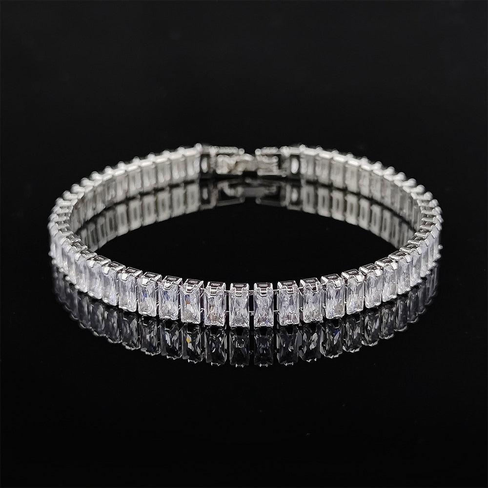 GREAT GIFTS - Luxury AAA+ Cubic Zirconia Diamonds Princess Cut Tennis Bracelet - The Jewellery Supermarket