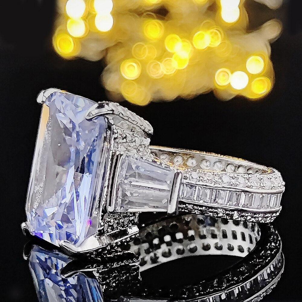 New Arrival Marvelous Luxury Rectangle Cut AAA+ Quality CZ Diamonds Engagement Ring - The Jewellery Supermarket