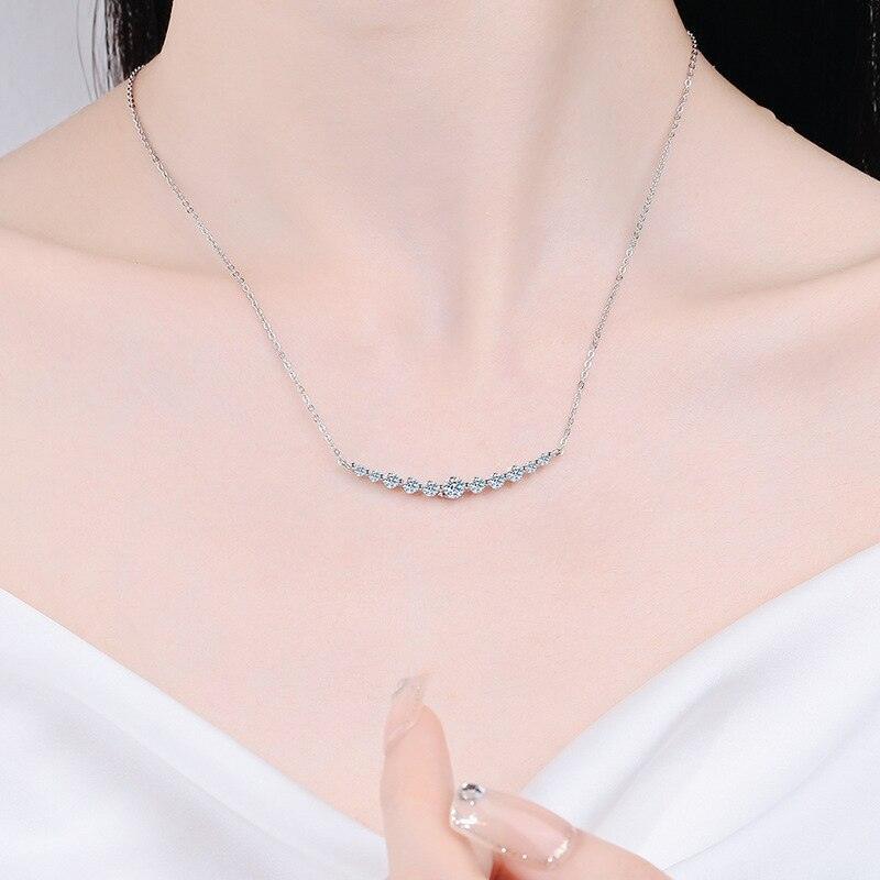 Sensational Total 1.1ct Round Brilliant Cut High Quality Moissanite Diamonds Necklace Sparkling Jewellery - The Jewellery Supermarket