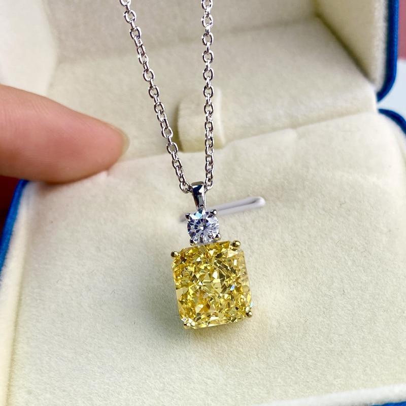 Luxury Sparkling 3 Carat High Quality Simulated Diamond Pendant Necklace - The Jewellery Supermarket