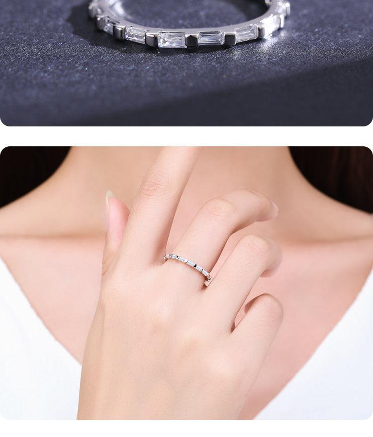 *NEW* Sterling Silver Full Clear High Quality AAA+ Cubic Zirconia Diamonds Luxury Finger Ring - The Jewellery Supermarket