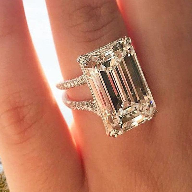 Luxury Crystal Geometric ♥︎ High Quality AAA+ Cubic Zirconia Diamond ♥︎ Ring - The Jewellery Supermarket