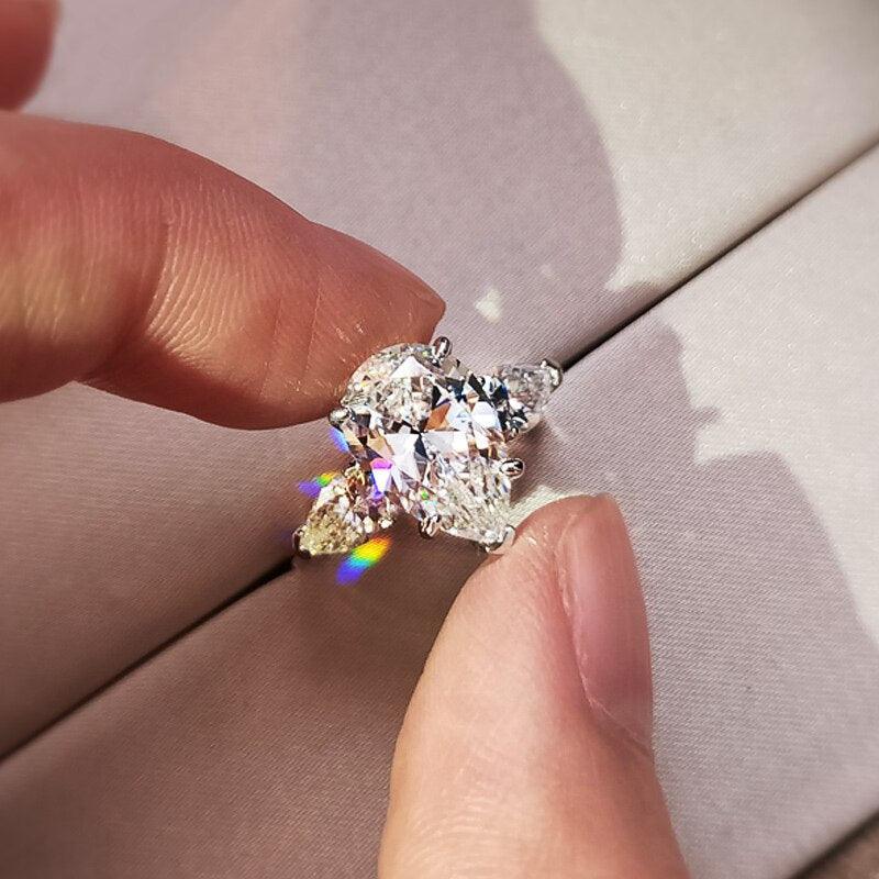 Luxury Crystal Water Drop AAA+ Cubic Zirconia Diamonds Exquisite Ring - The Jewellery Supermarket