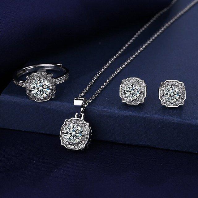 Ideal Gifts - Attractive Simulated Diamonds Jewelry sets - The Jewellery Supermarket