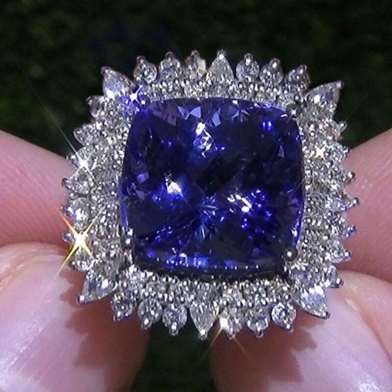 Blue ♥︎ High Quality AAA+ Cubic Zirconia Diamonds ♥︎ Elegant Lady's Ring - The Jewellery Supermarket