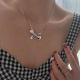 Best Gift Ideas - Elegant Vintage Creative Sweet Big Bowknot Clavicle Chain Necklace - The Jewellery Supermarket
