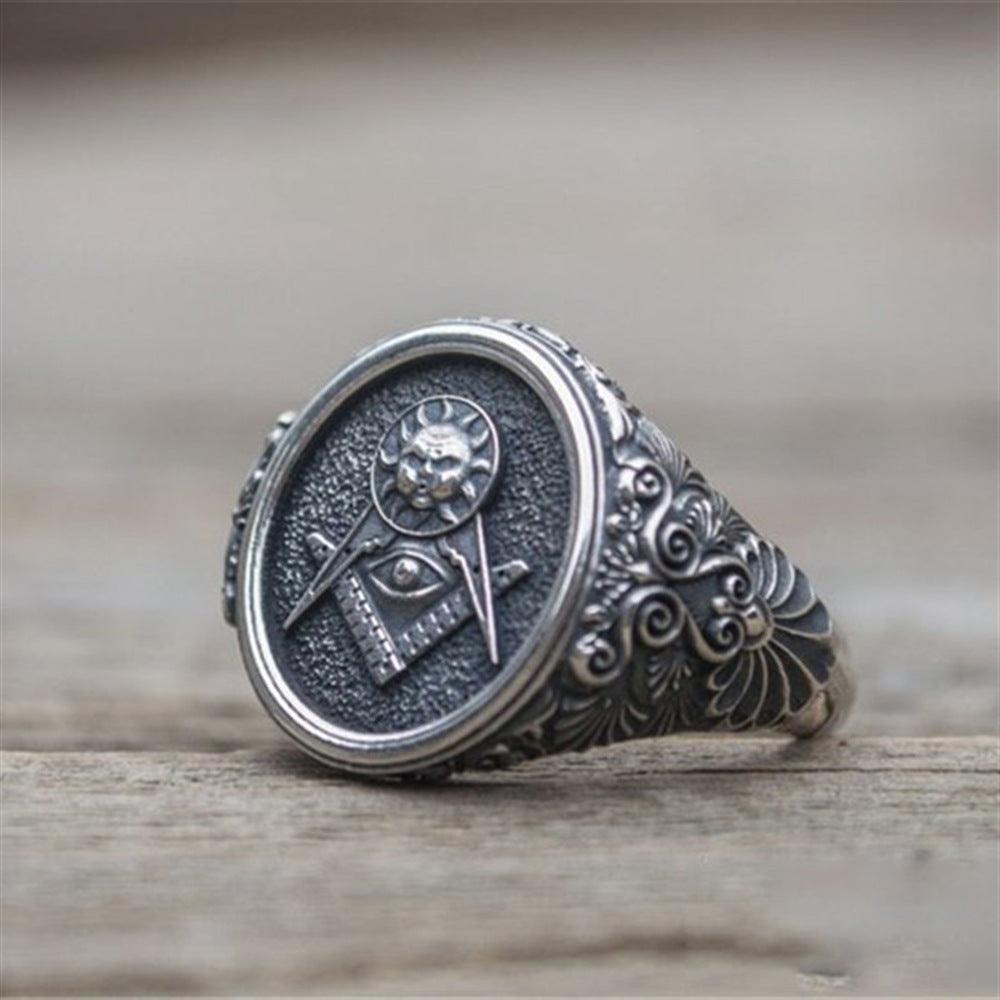 Best Gifts - Vintage Men's Templar Masonic Signet Ring - The Jewellery Supermarket