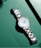 Top Brand Elegant Style Gold Stainless Steel Green Stone Dial Quartz Shell Pearl Oyster Waterproof Ladies Watches