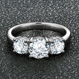 Three Stone 2.0ct D Colour VVS1 Round 18KWGP Silver Moissanite Diamonds Rings For Women Diamond Test Passed Jewellery